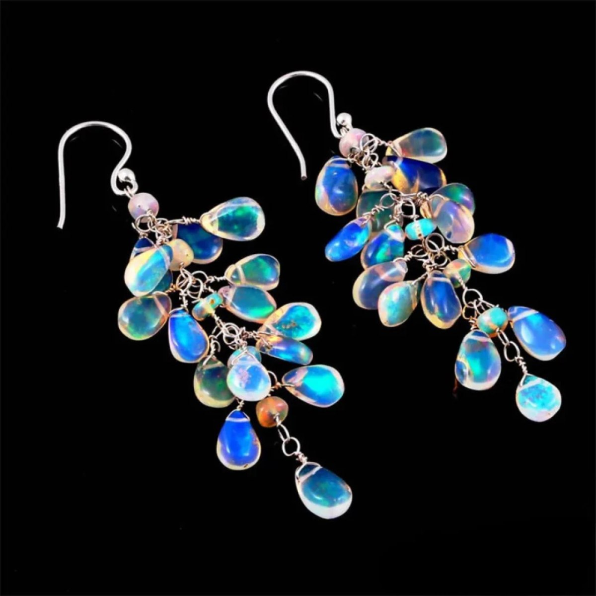 DAZZLING MOONSTONE EARRINGS