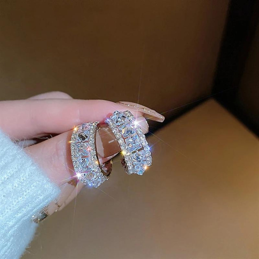 Luxury Zirconia  in Gold