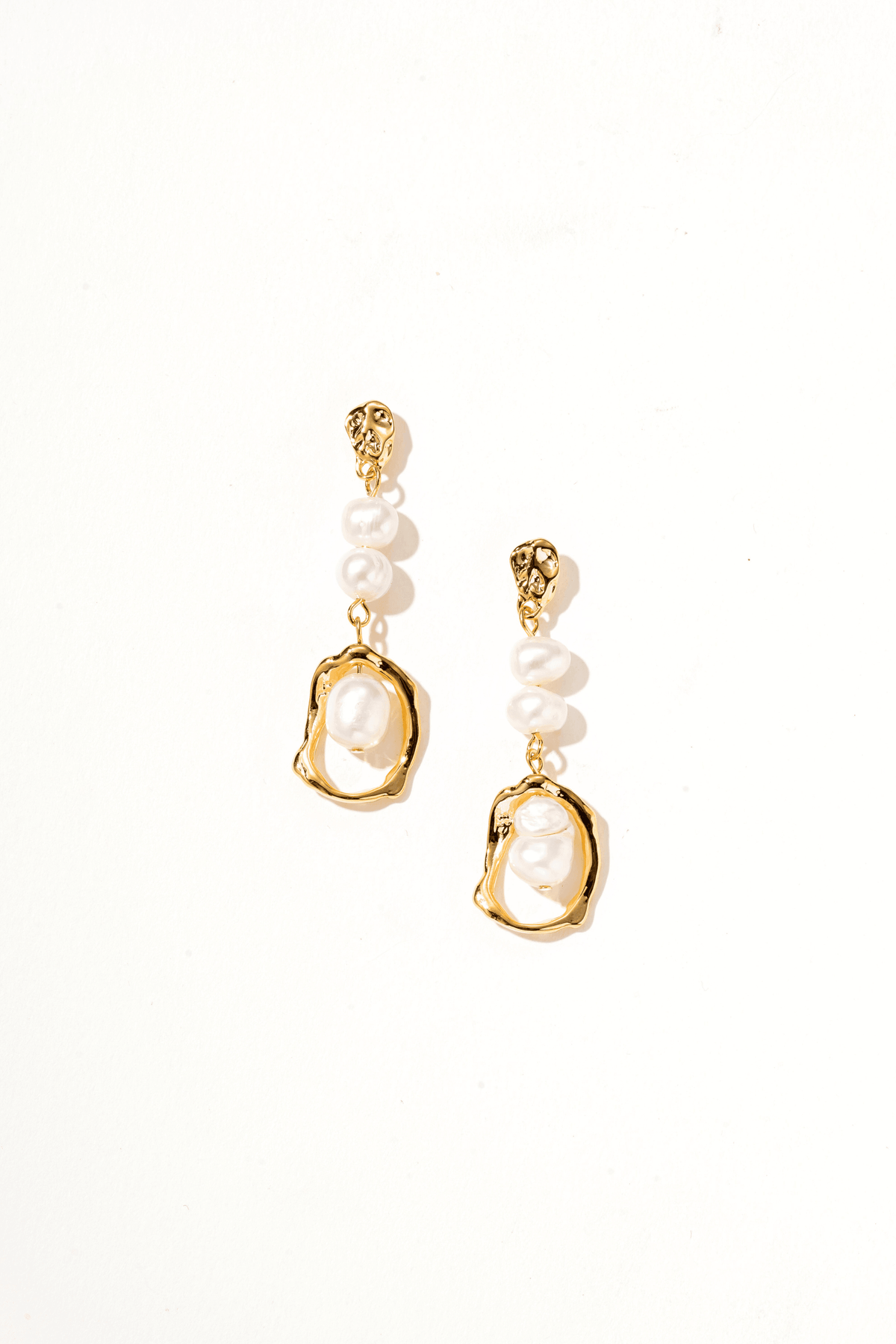 Isra Pearl Drop Earrings