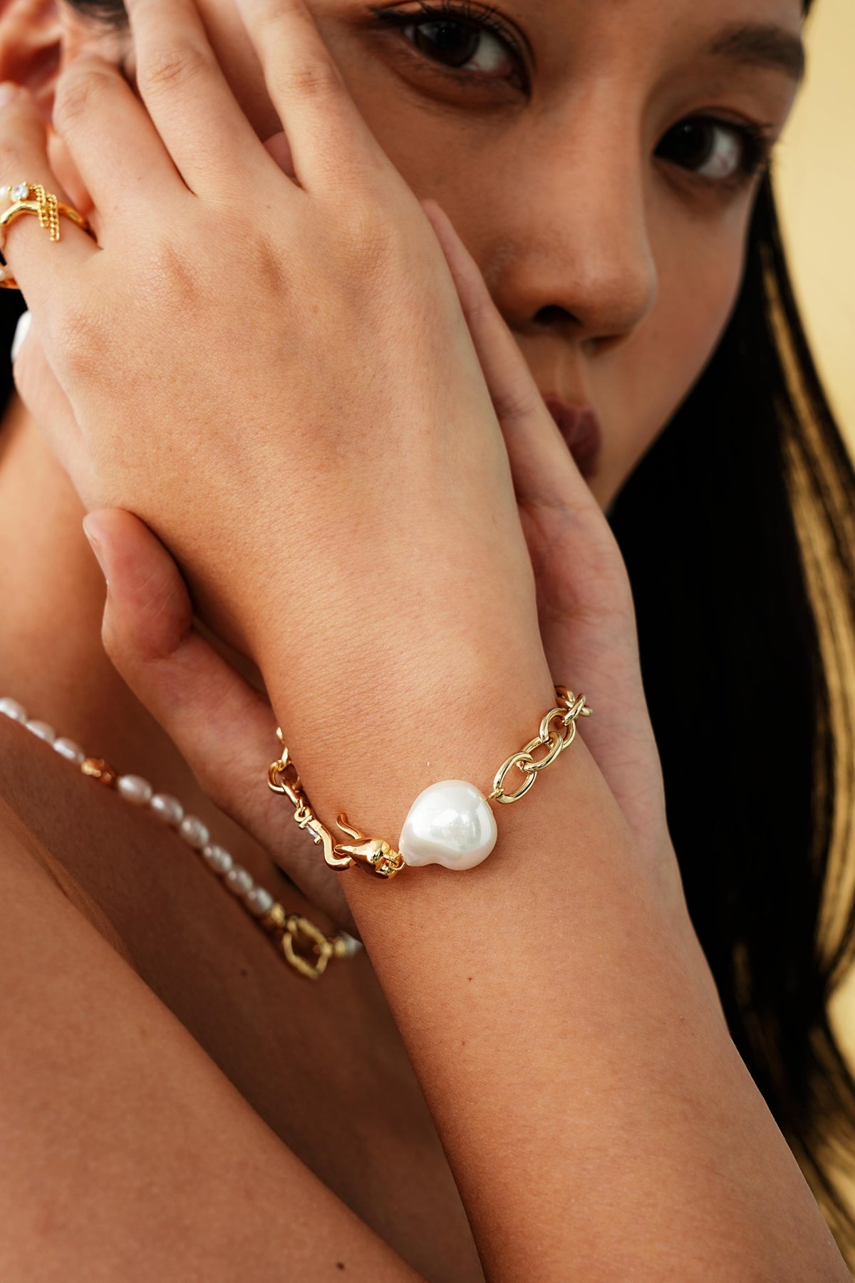 Statement Baroque Pearl Chain Bracelet