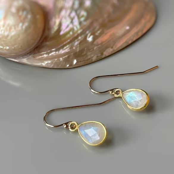 Vintage Moonstone Golden