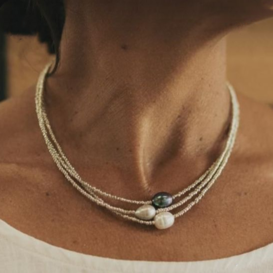 Vintage Wavey Water Pearl Necklace
