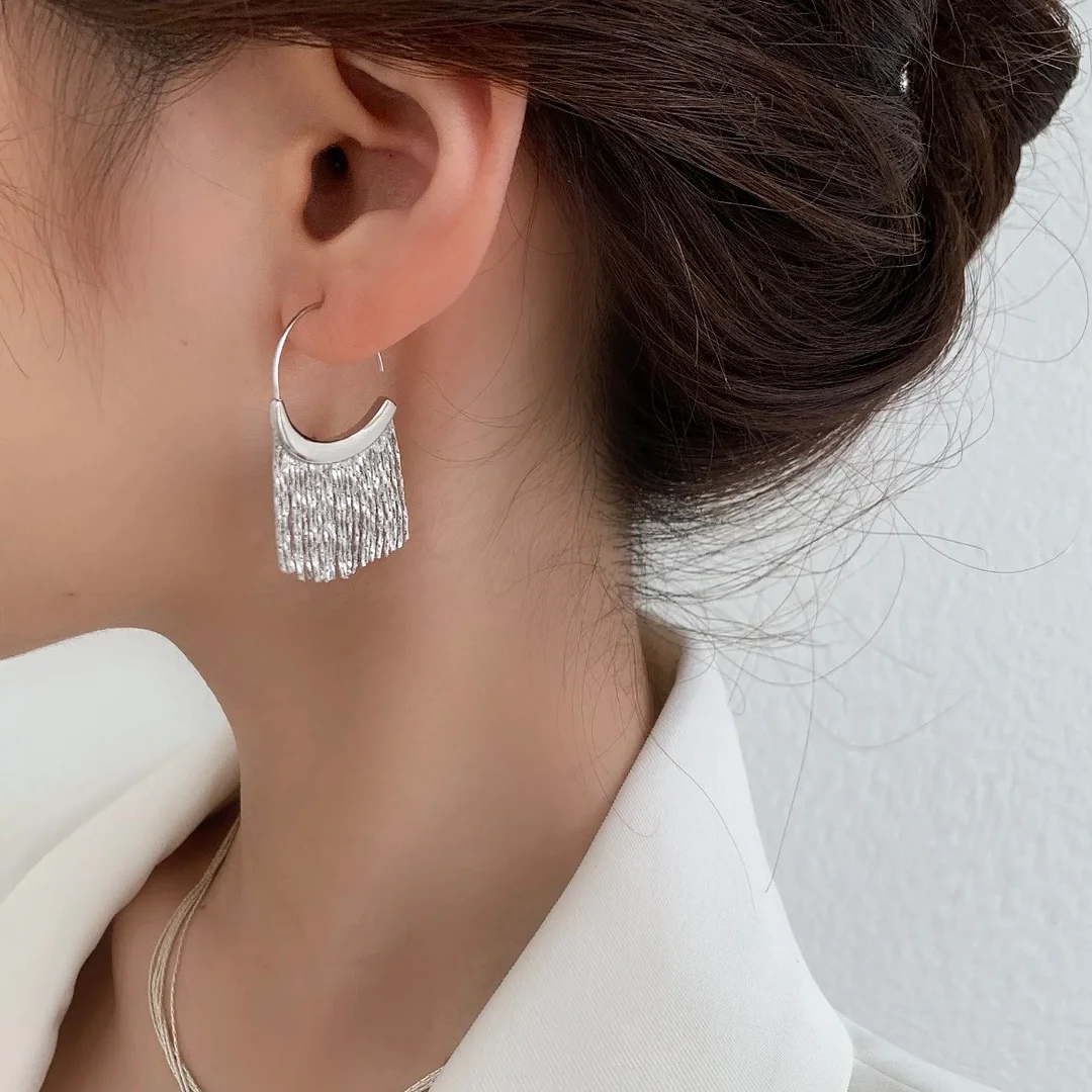 Vintage Silver Waves